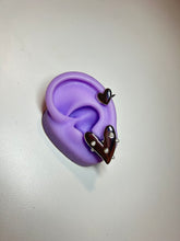 Cargar imagen en el visor de la galería, EarCuff corazón

