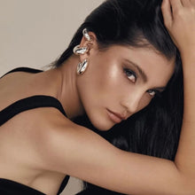 Cargar imagen en el visor de la galería, EarCuff chunky
