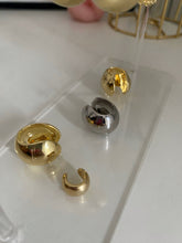 Cargar imagen en el visor de la galería, EarCuff Guala
