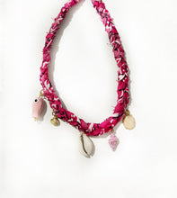 Cargar imagen en el visor de la galería, Collar Bandana
