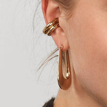 Cargar imagen en el visor de la galería, EarCuff wiwi
