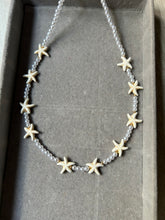 Cargar imagen en el visor de la galería, Collar estrella
