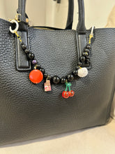 Cargar imagen en el visor de la galería, Bag Charm
