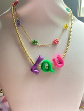 Cargar imagen en el visor de la galería, Letters poli necklace
