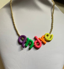 Cargar imagen en el visor de la galería, Letters poli necklace
